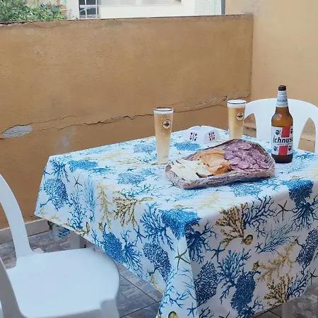 דירה Summer House טורה גרנדה